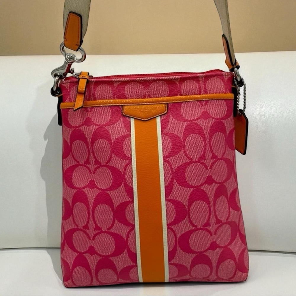 💰PRICE DROP💰 Coach Signature Swingpack Crossbody Pink/Orange Stripe with Charm